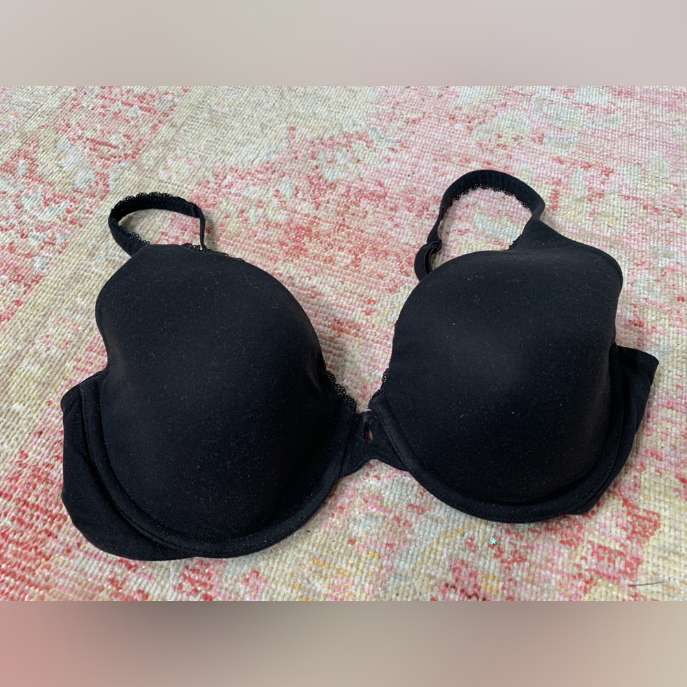 Victoria’s Secret bra, Body by Victoria, 34C black